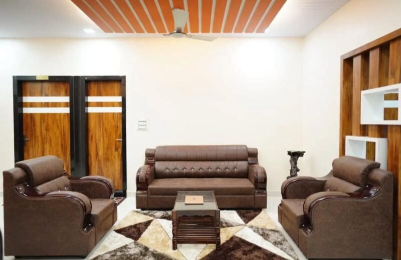 Sarabi Den. Shivamogga