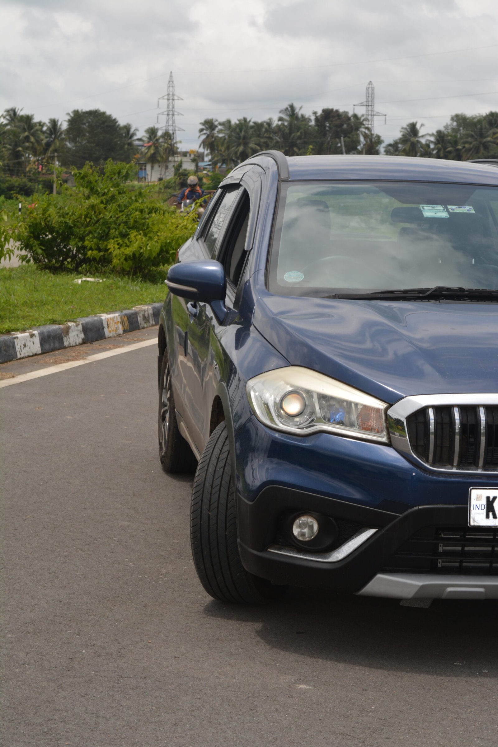 2019 S-Cross Smart Hybrid Diesel (2nd Owner) – Metallic Blue, New Tyres & Insurance! - Image 5